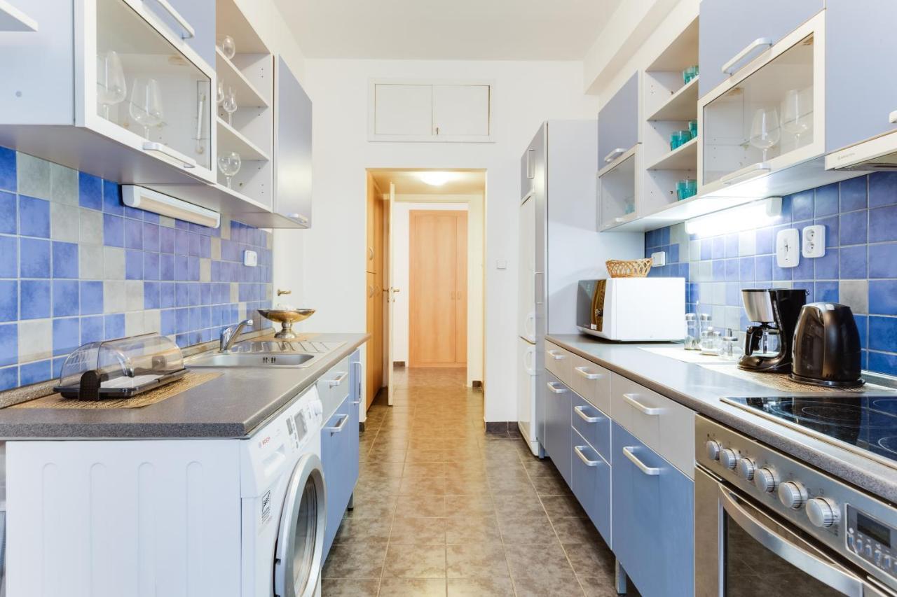 Exclusive Riverside Apartment In The Heart Of פראג מראה חיצוני תמונה